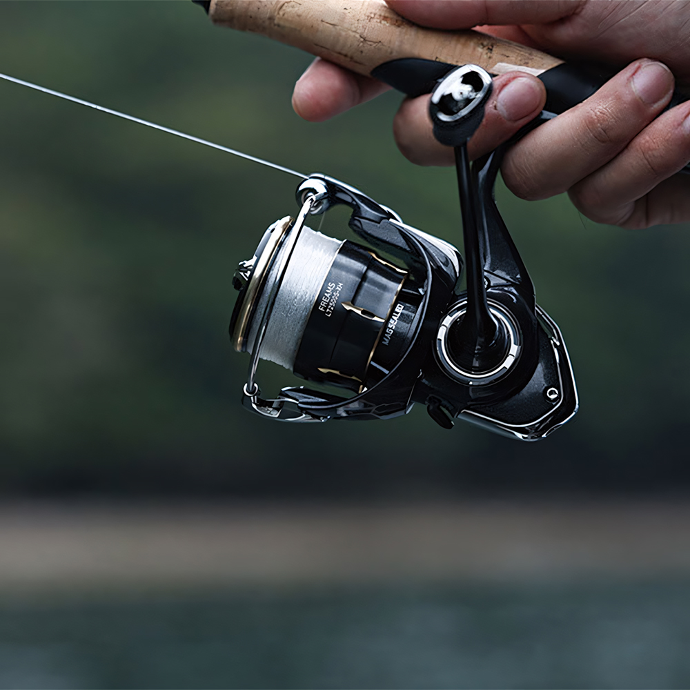 Carretilha de Pesca DAIWA FREA - Shimano Reel Stradic avaliação e preço